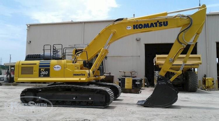 Side of Used Komatsu Crawler Excavator for Sale